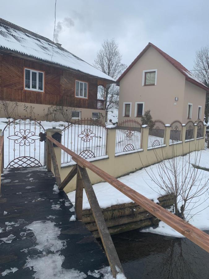 Cottage house Podobovets Exterior foto